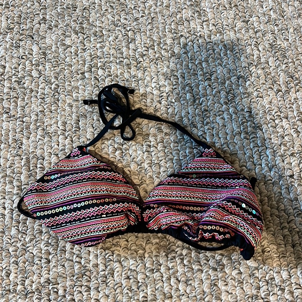 Embroidered bikini top